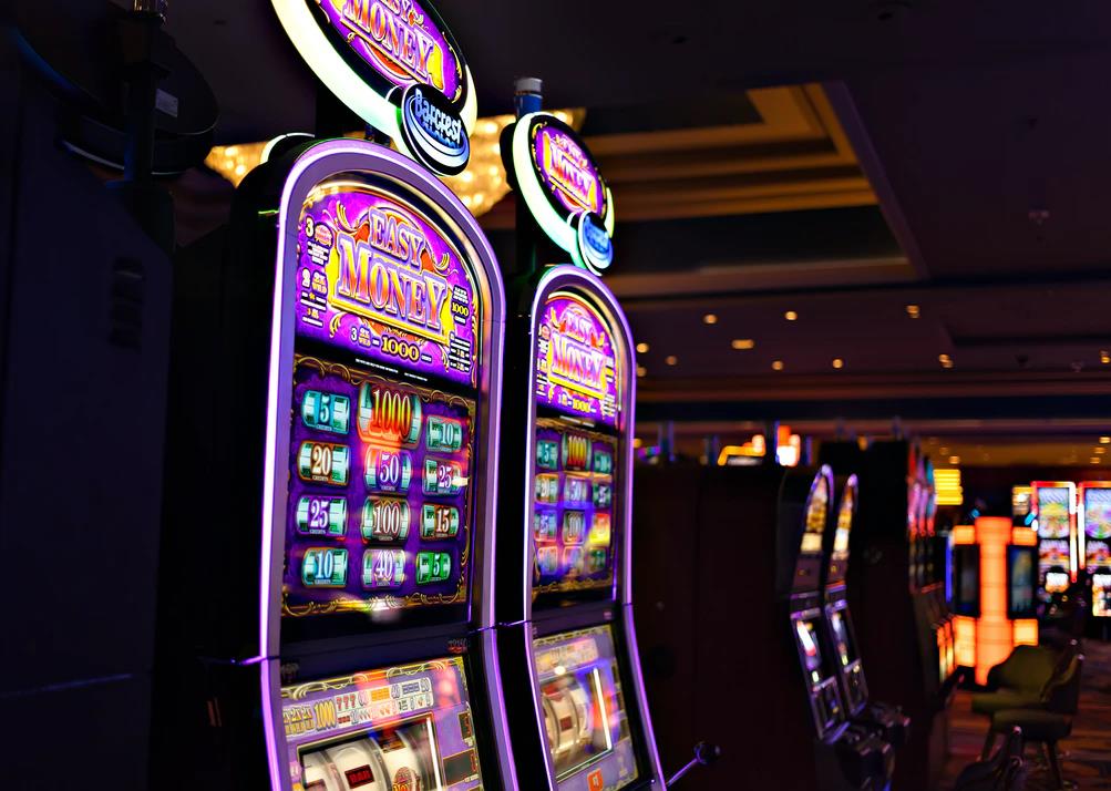 Playing Online Slot